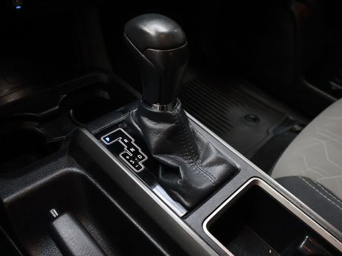 Used 2023 Toyota Tacoma TRD Sport AWD/4WD image 23
