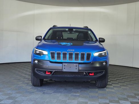 Used 2020 Jeep Cherokee Trailhawk w/ Cold Weather Group AWD/4WD image 2