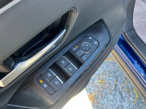 New 2026 Nissan Kicks SR w/ Cold Weather Package AWD/4WD image 12