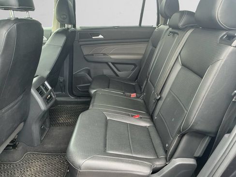 Used 2023 Volkswagen Atlas SE w/ Panoramic Sunroof Package AWD/4WD image 13