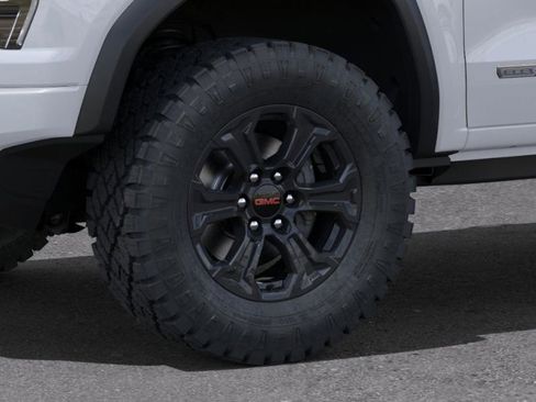 New 2025 GMC Canyon Elevation w/ Convenience Package image 9