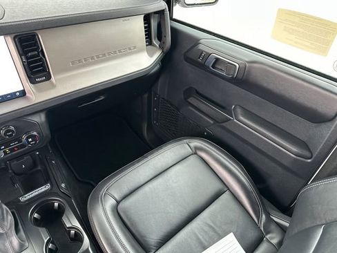 Used 2025 Ford Bronco Outer Banks image 20