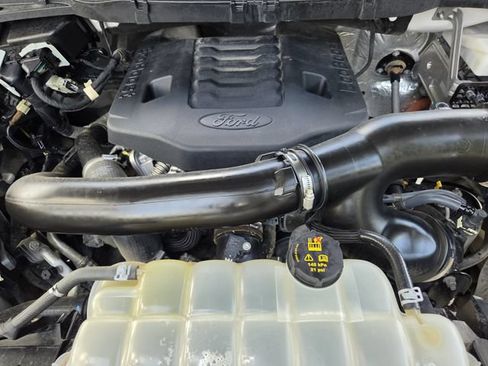 Used 2023 Ford F150 Lariat AWD/4WD image 24