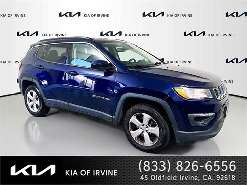 Used 2020 Jeep Compass Latitude w/ Cold Weather Group image 1