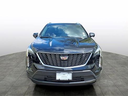 Certified 2023 Cadillac XT4 Luxury w/ Cold Weather Package AWD/4WD image 8
