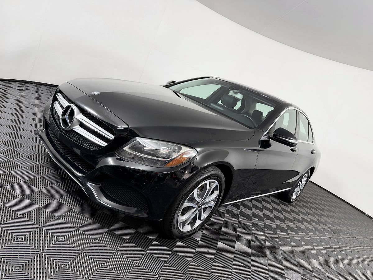 Used 2017 Mercedes-Benz C 300 4MATIC Sedan image 18