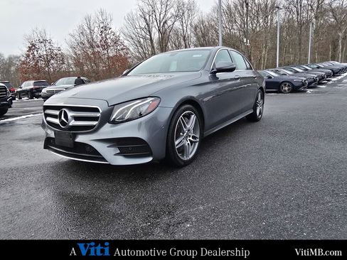 Used 2018 Mercedes-Benz E 300 E 300 image 4