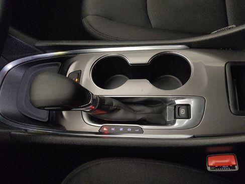 Used 2024 Chevrolet Malibu LT image 26