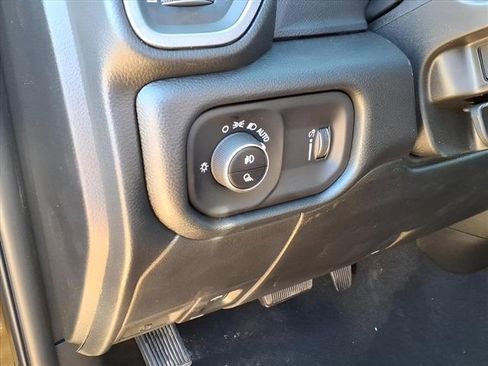 New 2026 RAM 2500 Tradesman AWD/4WD image 14