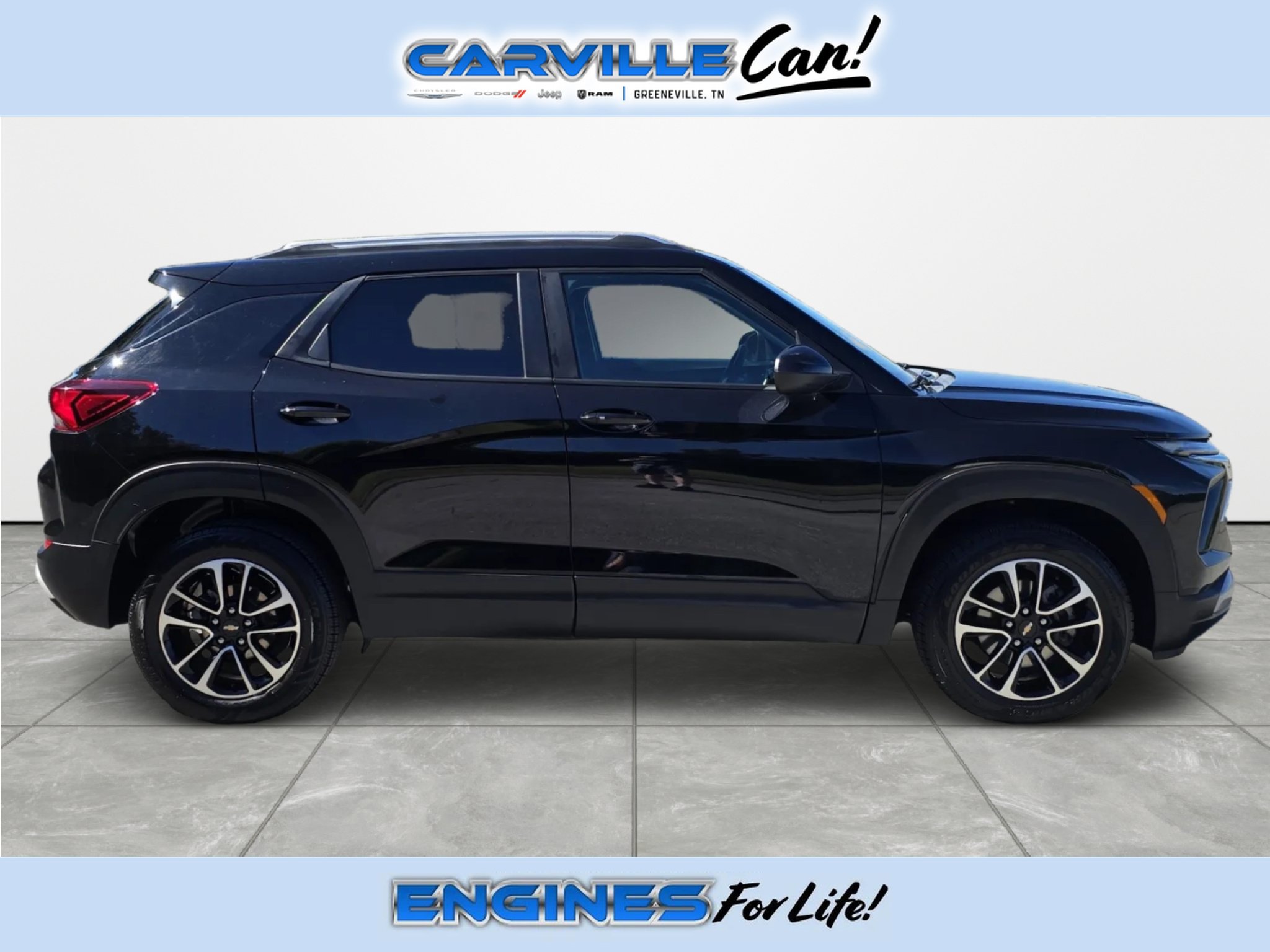 Used 2025 Chevrolet TrailBlazer LT AWD/4WD image 3