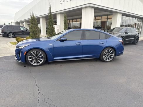 Certified 2022 Cadillac CT5 V Blackwing image 2