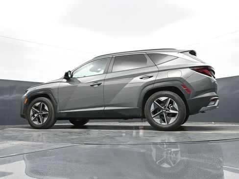 Used 2025 Hyundai Tucson SEL FWD image 44