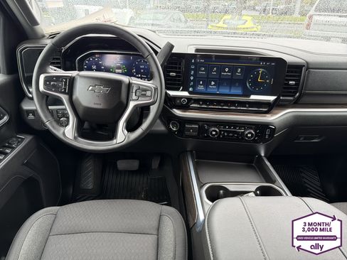 Used 2026 Chevrolet Silverado 2500 LT w/ Trail Boss Package AWD/4WD image 12