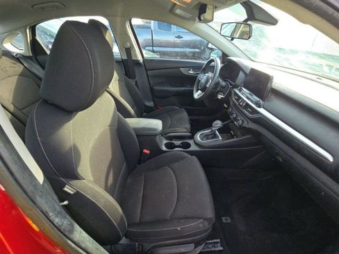 Used 2021 Kia Forte LXS image 19