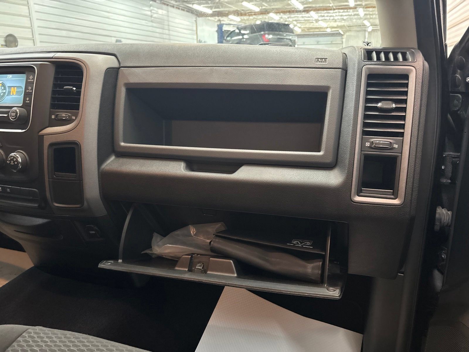 Used 2018 RAM 1500 Express w/ Black Ram 1500 Express Group AWD/4WD image 29