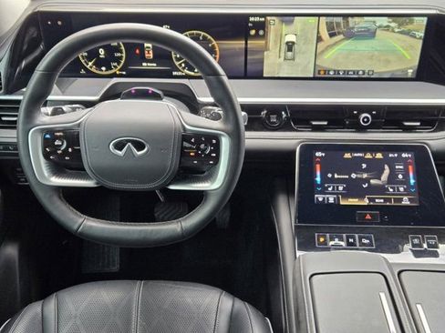 Used 2025 INFINITI QX80 Sensory image 26