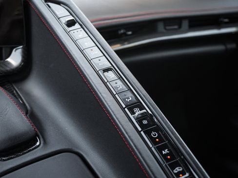 Used 2024 Chevrolet Corvette Z06 RWD image 35