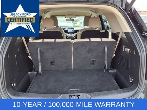 Used 2024 Ford Explorer XLT w/ Equipment Group 202A RWD image 31