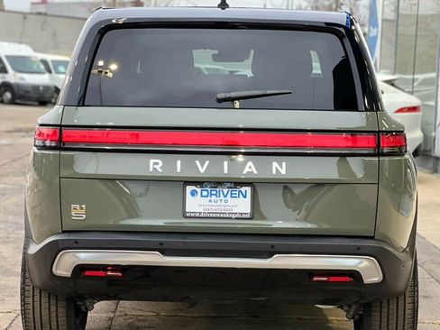 Used 2023 Rivian R1S Launch Edition image 38
