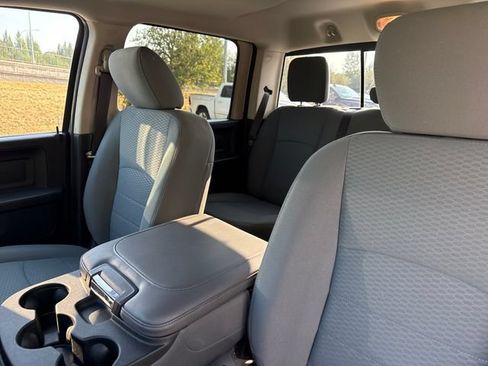 Used 2018 RAM 2500 Tradesman w/ Chrome Appearance Group AWD/4WD image 22