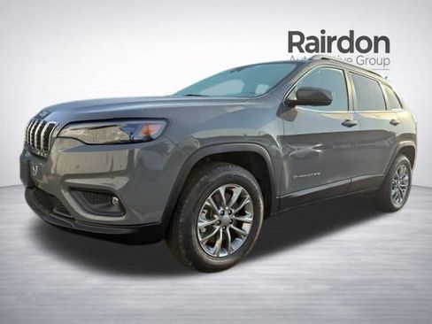Used 2021 Jeep Cherokee Latitude AWD/4WD image 5