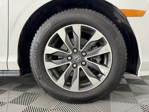 Used 2022 Honda Odyssey EX-L image 48