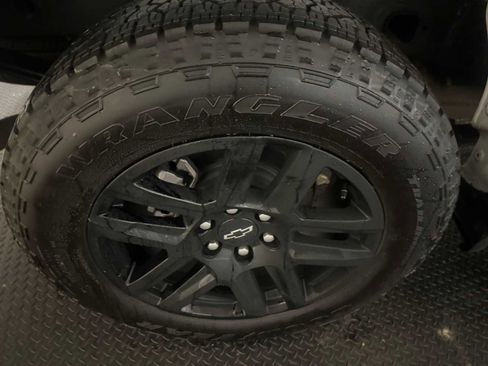 Used 2024 Chevrolet Silverado 1500 RST w/ LPO, Dark Essentials Package image 13