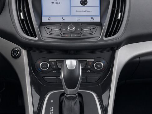Used 2016 Ford C-MAX Energi SEL FWD image 10