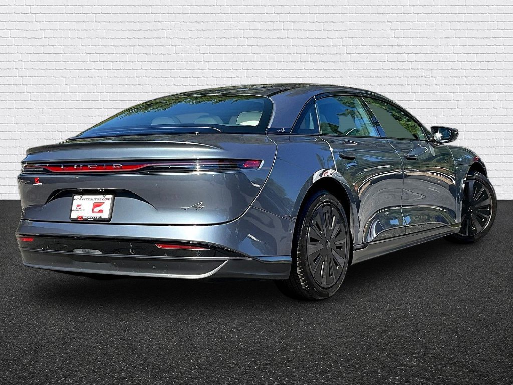 Used 2024 Lucid Air Pure RWD image 5
