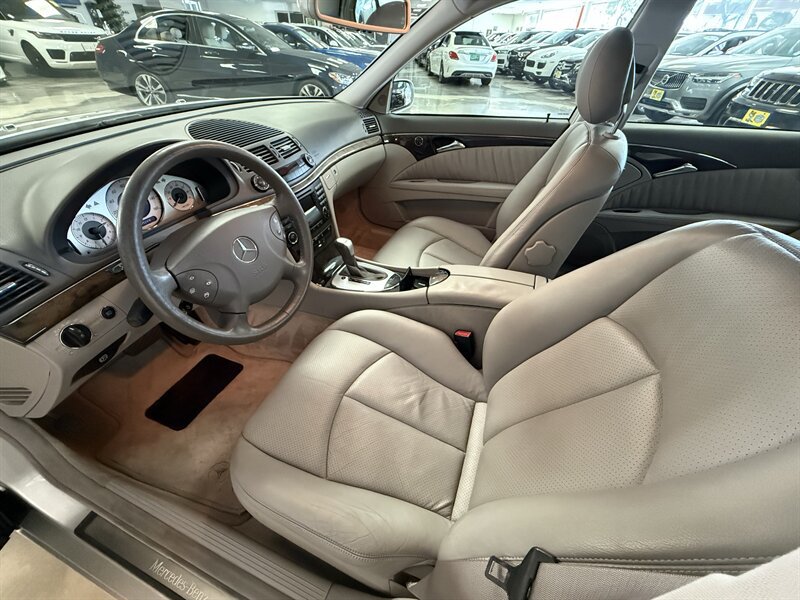 Used 2003 Mercedes-Benz E 500 Sedan w/ X2 Opt Pkg image 15