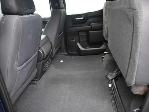 Used 2022 Chevrolet Silverado 1500 LT RWD image 14