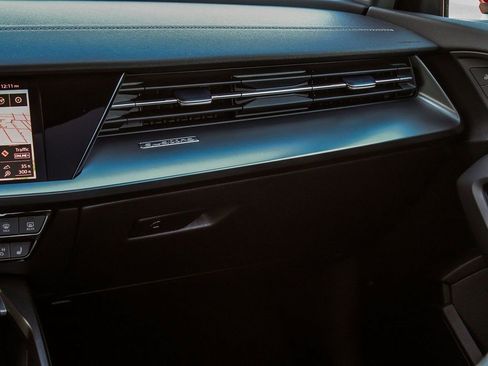 Used 2022 Audi A3 2.0T Premium image 17