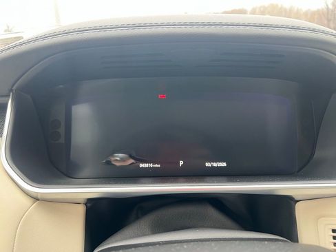 Used 2022 Land Rover Range Rover Sport HSE Dynamic image 2