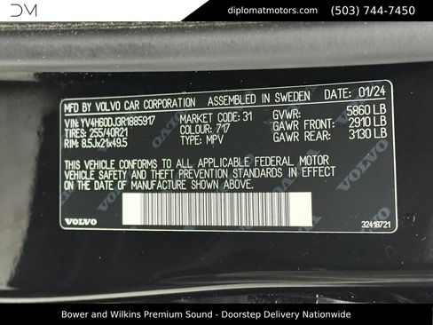 Used 2024 Volvo XC60 T8 Ultimate w/ Protection Package Premier image 53