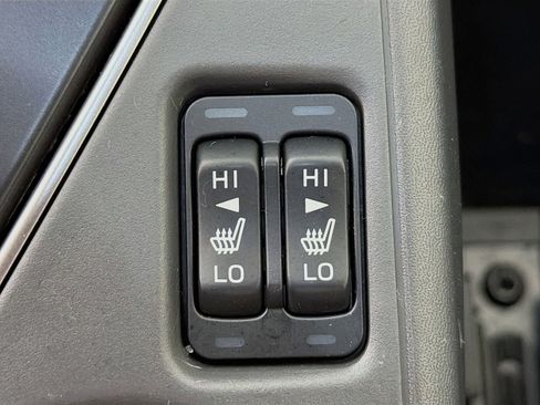 Used 2024 Subaru Crosstrek 2.0i Premium image 22