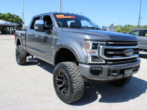 Used 2022 Ford F250 Platinum w/ Tremor Off-Road Package AWD/4WD image 16