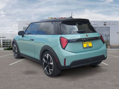 Used 2025 MINI Cooper S FWD image 3