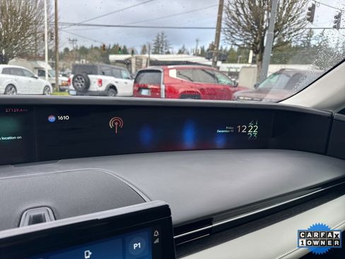 Used 2024 Lincoln Nautilus Reserve image 37