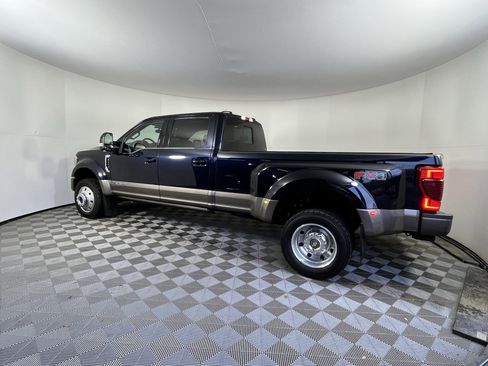 Used 2022 Ford F450 King Ranch w/ King Ranch Ultimate Package image 2