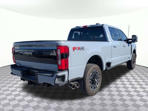 Used 2026 Ford F250 Platinum AWD/4WD image 3