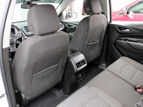 Used 2019 Chevrolet Equinox LT image 19