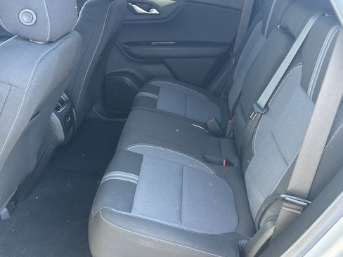 Used 2024 Chevrolet Blazer LT w/ Convenience Package image 21