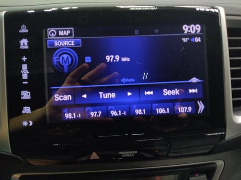 Used 2019 Honda Ridgeline RTL-T image 25