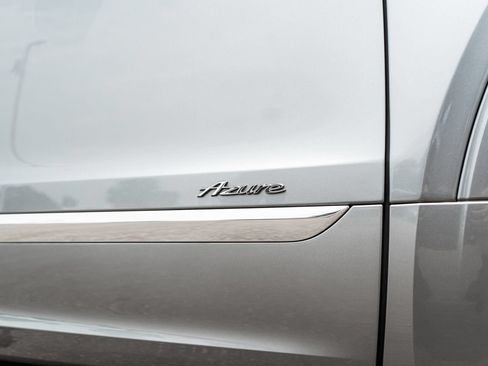 Certified 2023 Bentley Bentayga AWD/4WD image 17