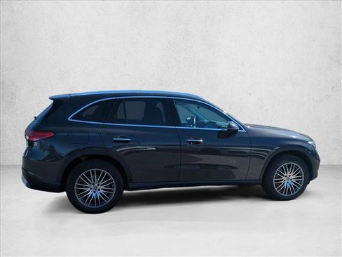 Certified 2023 Mercedes-Benz GLC 300 image 7