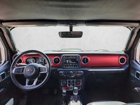Used 2018 Jeep Wrangler Unlimited Rubicon AWD/4WD image 16