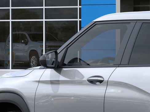 New 2026 Chevrolet TrailBlazer LS w/ LS Convenience Package AWD/4WD image 12