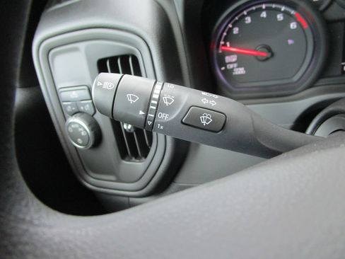 New 2026 Chevrolet Silverado 1500 Custom RWD image 34