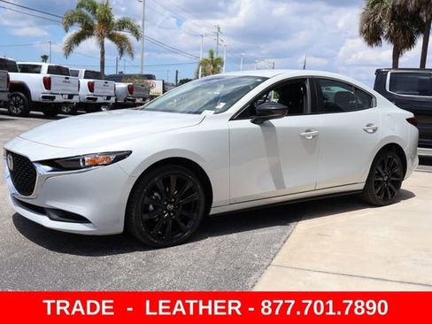 Used 2025 MAZDA MAZDA3 s FWD image 4