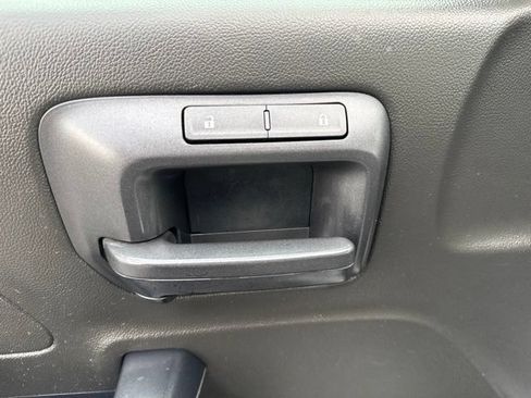 Used 2018 Chevrolet Silverado 1500 W/T RWD image 11